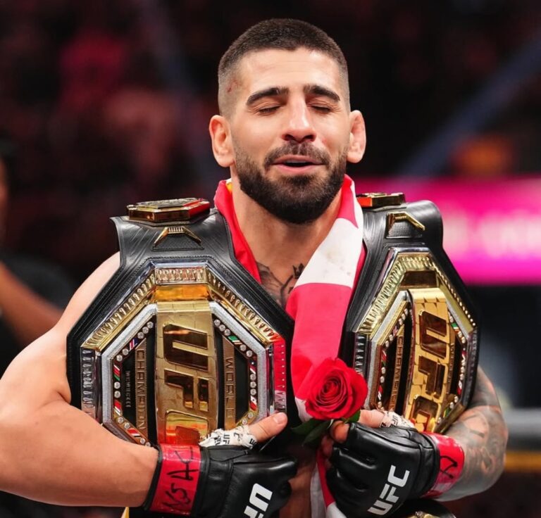 Raja Baru Gelar Ganda di UFC: IIia Topuria